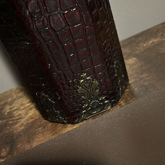 Vintage Y2K 90’s Wine/ Liquor wooden crocodile print box holder - Picture 6 of 11